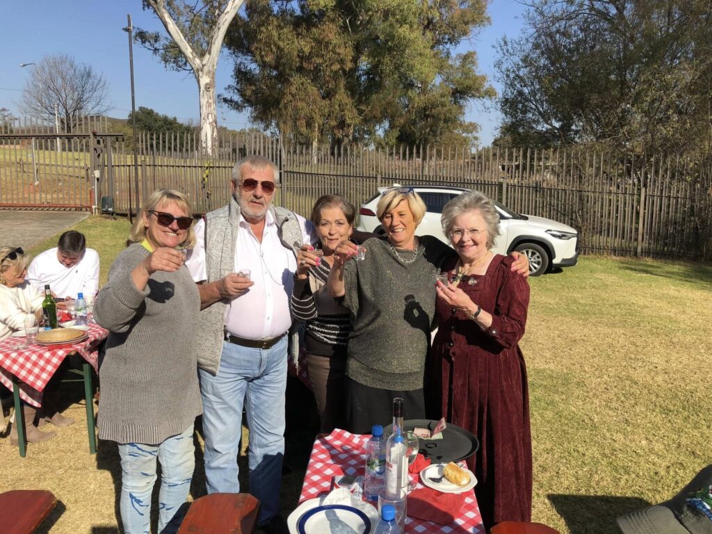 Beim Österreicher Club gehts immer lustig zu