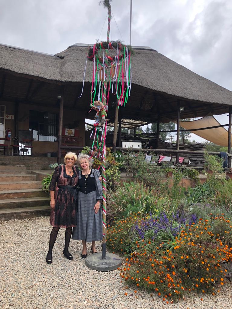 Elfi und Rosie sind die Ansprechpartner beim ACJ